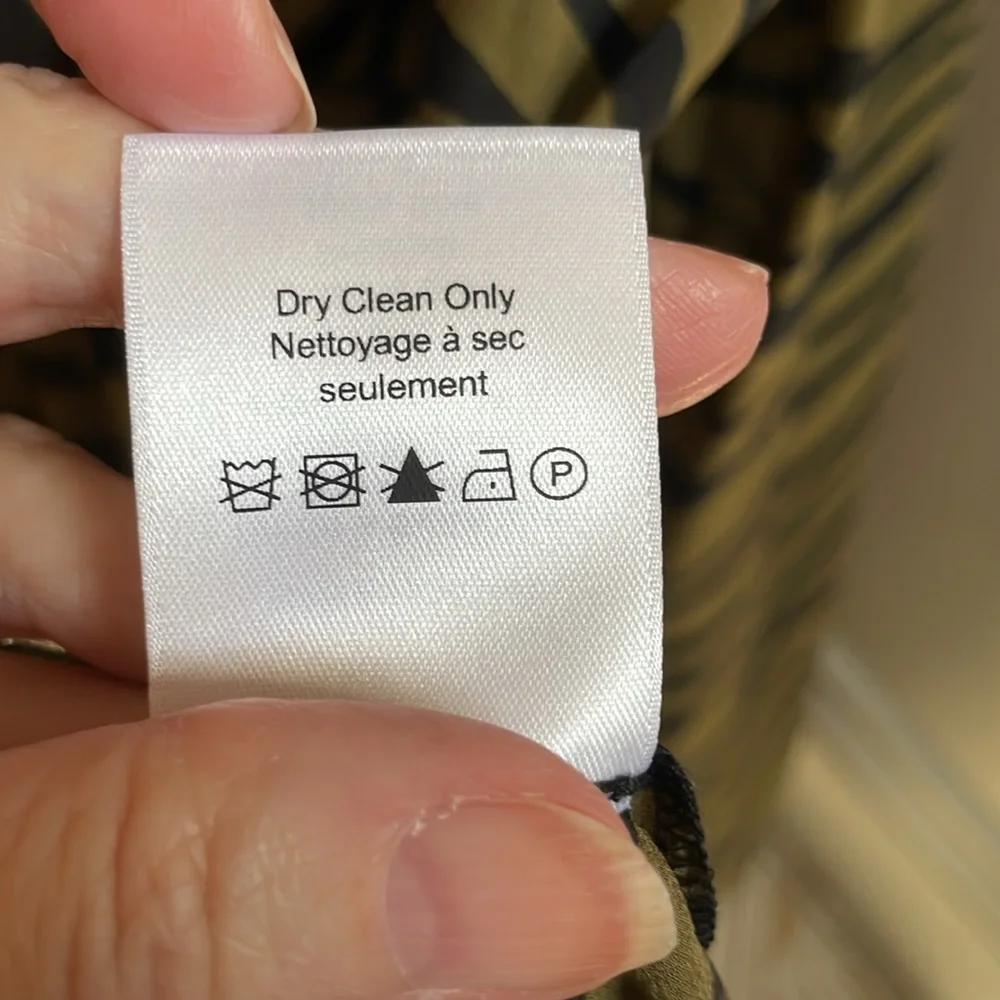 Veronica Beard blouse,size 8 NWTs - Picture 6 of 9